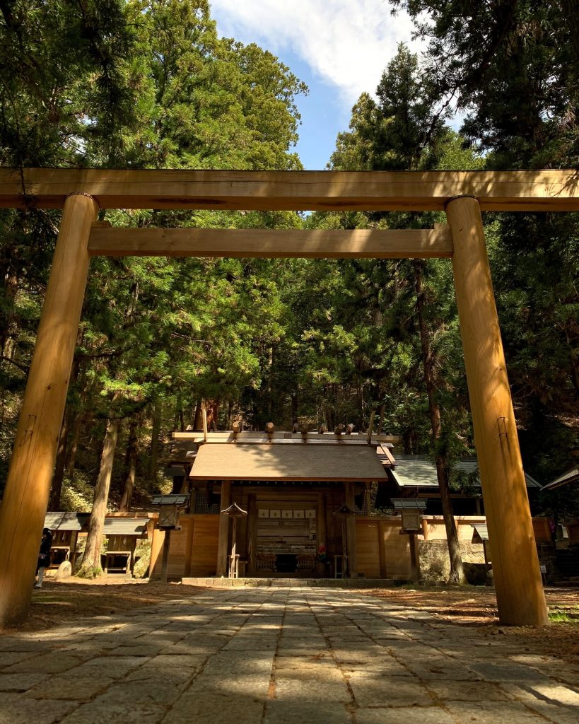 【知られざる国宝「仁科神明宮」へ】