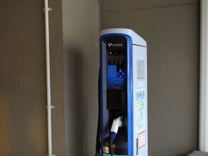 電気自動車ＥＶの充電スタンドあります