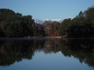 信州松本浅間温泉　玉の湯　四季のたより　美鈴湖も閑散としています